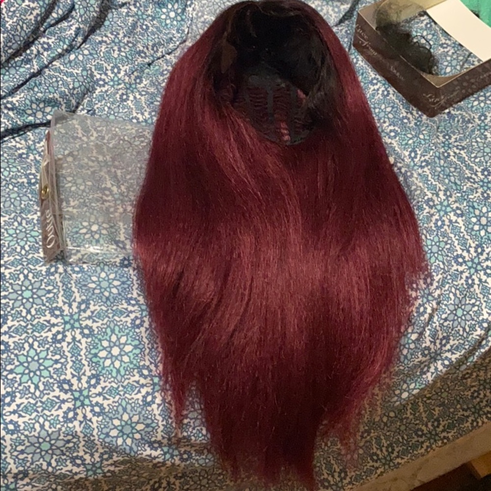 **LikeNew** Outre Lace Front Wig!